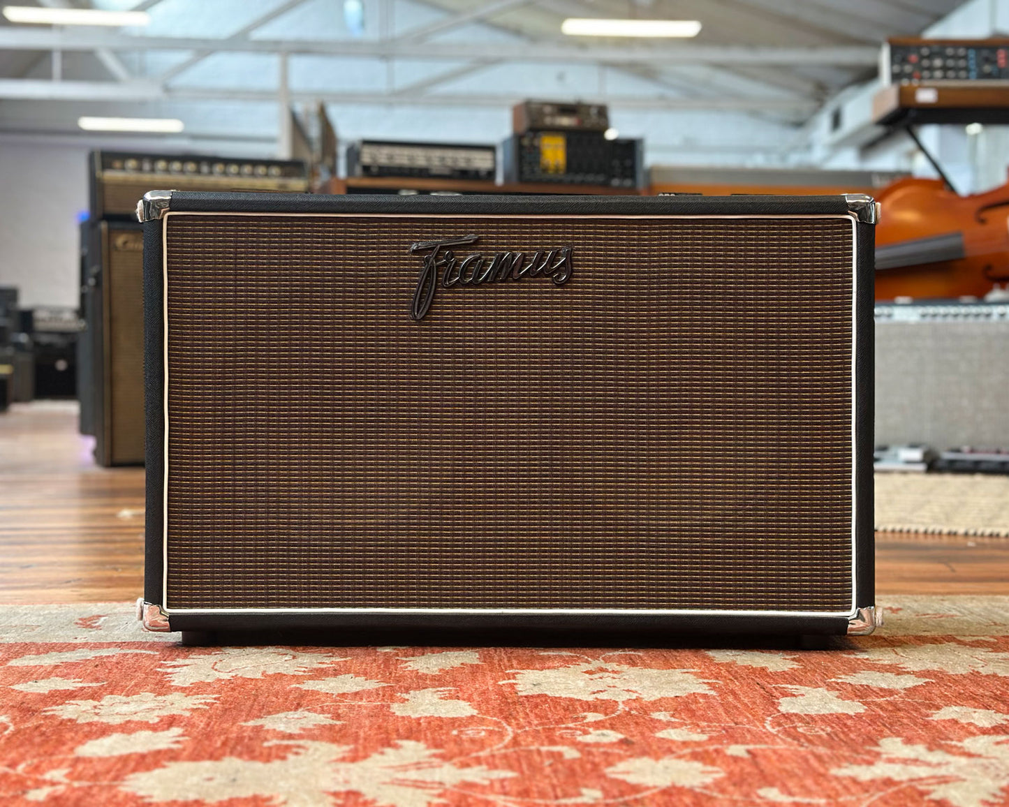 Framus FR 212 CB - 120 Watt 8Ω 2x12" Guitar Cabinet