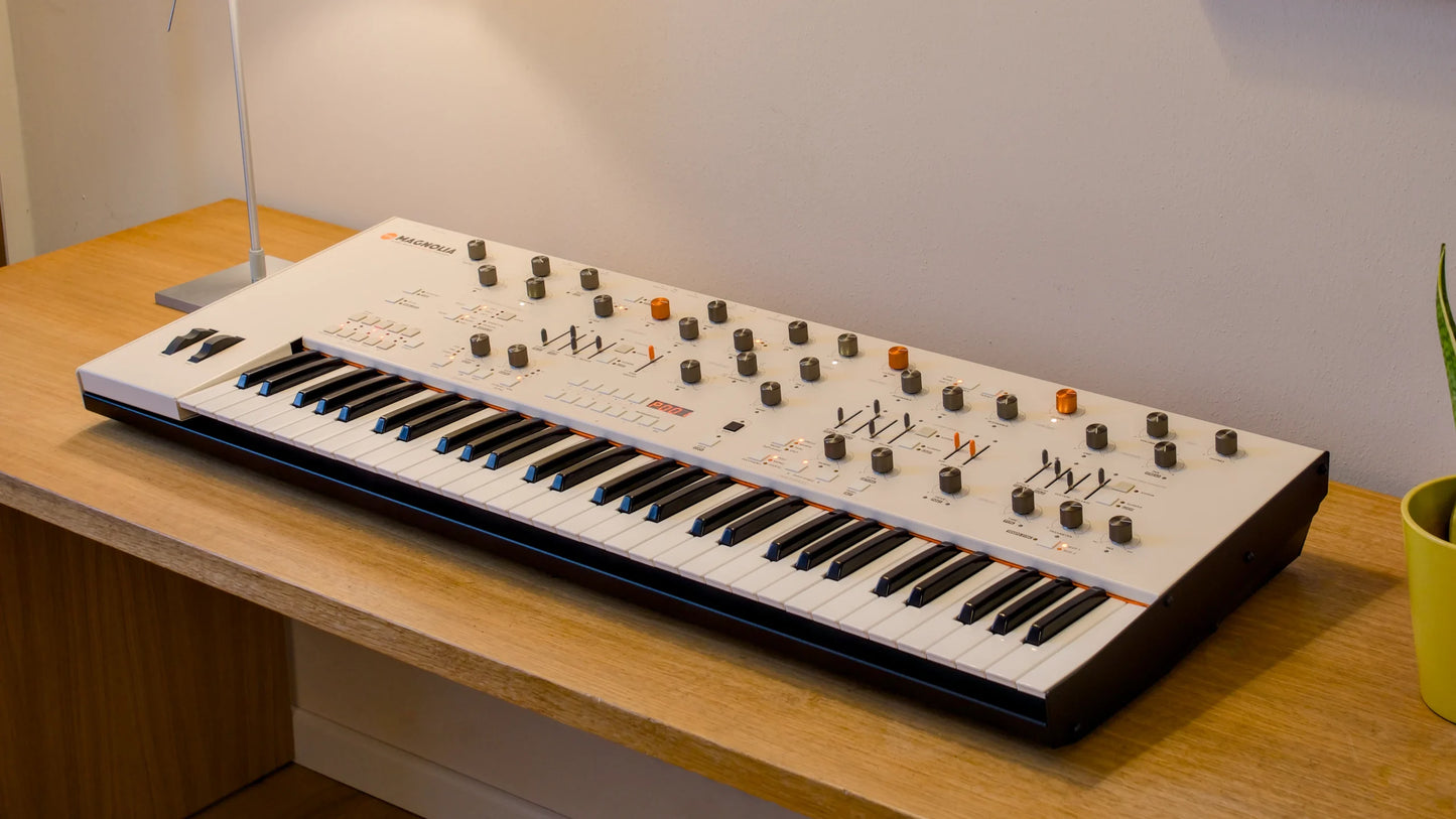 Frap Tools Magnolia Eight-Voice Analog Poly Synth