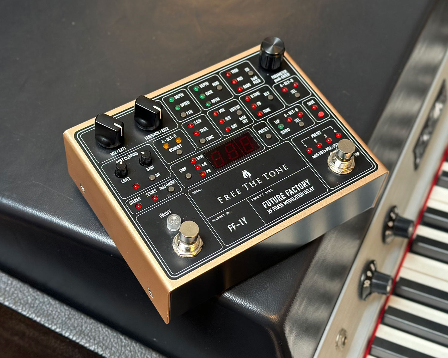 Free The Tone Future Factory FF-1Y – Found Sound