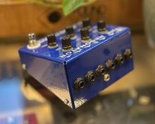 Load image into Gallery viewer, Frostwave The Resonator Analogue Filter
