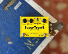 Load image into Gallery viewer, Fulltone Supa-Trem2 Stereo Tremolo/Auto-Panner
