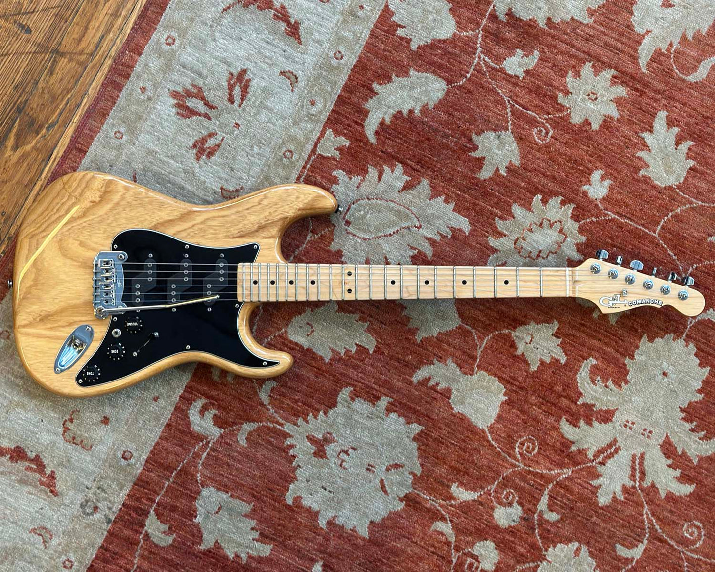 2019 G&L Fullerton Deluxe Comanche - Vintage Natural