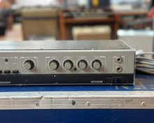 Load image into Gallery viewer, Gallien Krueger 200RB 200 Watt Bass Head
