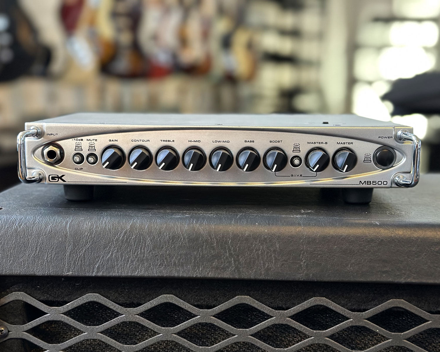 Gallien Krueger MB500 Bass Head w/ Footswitch – Found Sound