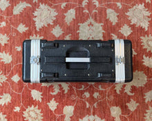 Load image into Gallery viewer, Gator 4U Rack Case
