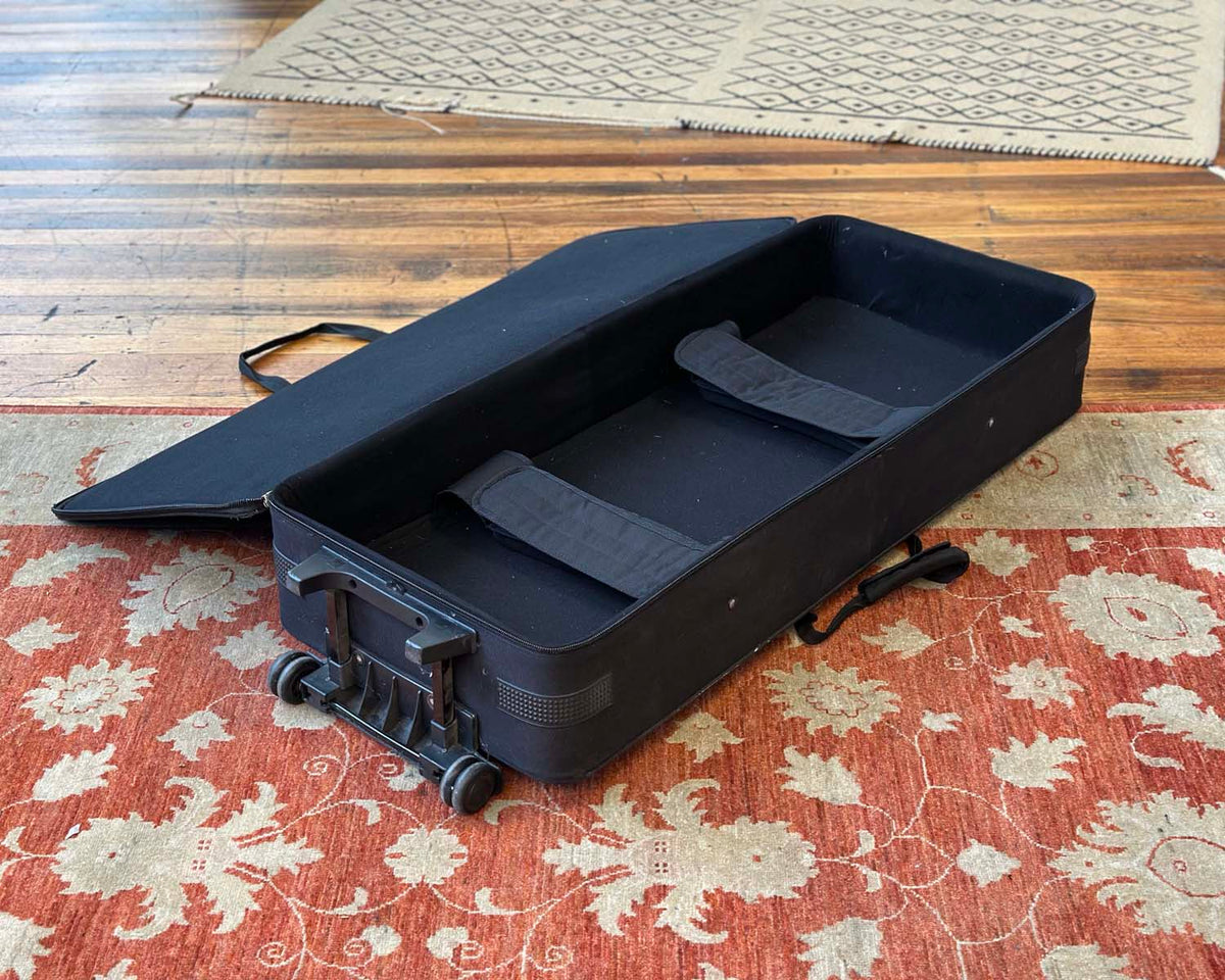 Gator GK-61 Lightweight Keyboard Case w/ Wheels