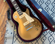 Load image into Gallery viewer, 2006 Gibson Custom Shop &#39;56 Les Paul Gold Top Vintage Reissue - R6 VOS w/ OHSC
