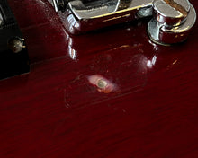 Load image into Gallery viewer, 1972 Gibson EB-3 - Cherry w/ OHSC (3.88kg / 8.55 lbs)
