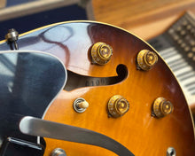 Load image into Gallery viewer, 2016 Gibson ES-330 Custom Shop 1961 Historic w/Bigsby &amp; OHSC

