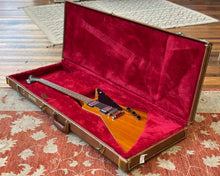 Load image into Gallery viewer, 2019 Gibson Explorer w/ OHSC

