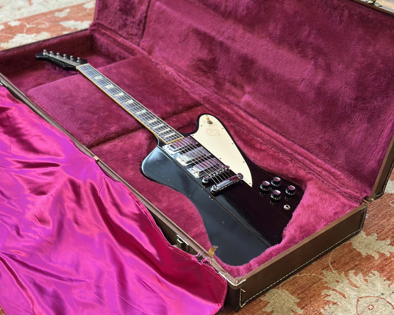 1996 Gibson Firebird Electric Guitar w/OHSC - Black (Top Refin