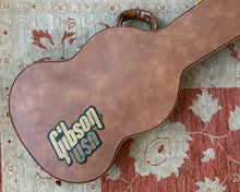 Load image into Gallery viewer, Gibson Les Paul Case

