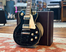 Load image into Gallery viewer, Gibson Les Paul Classic
