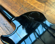 Load image into Gallery viewer, Gibson Les Paul Classic
