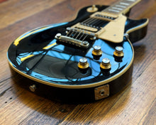 Load image into Gallery viewer, Gibson Les Paul Classic
