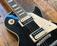 Load image into Gallery viewer, Gibson Les Paul Classic
