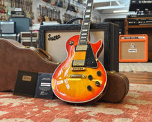 Load image into Gallery viewer, 2013 Gibson Les Paul Custom - Heritage Cherry Burst w/ OHSC
