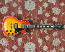 Load image into Gallery viewer, 2013 Gibson Les Paul Custom - Heritage Cherry Burst w/ OHSC
