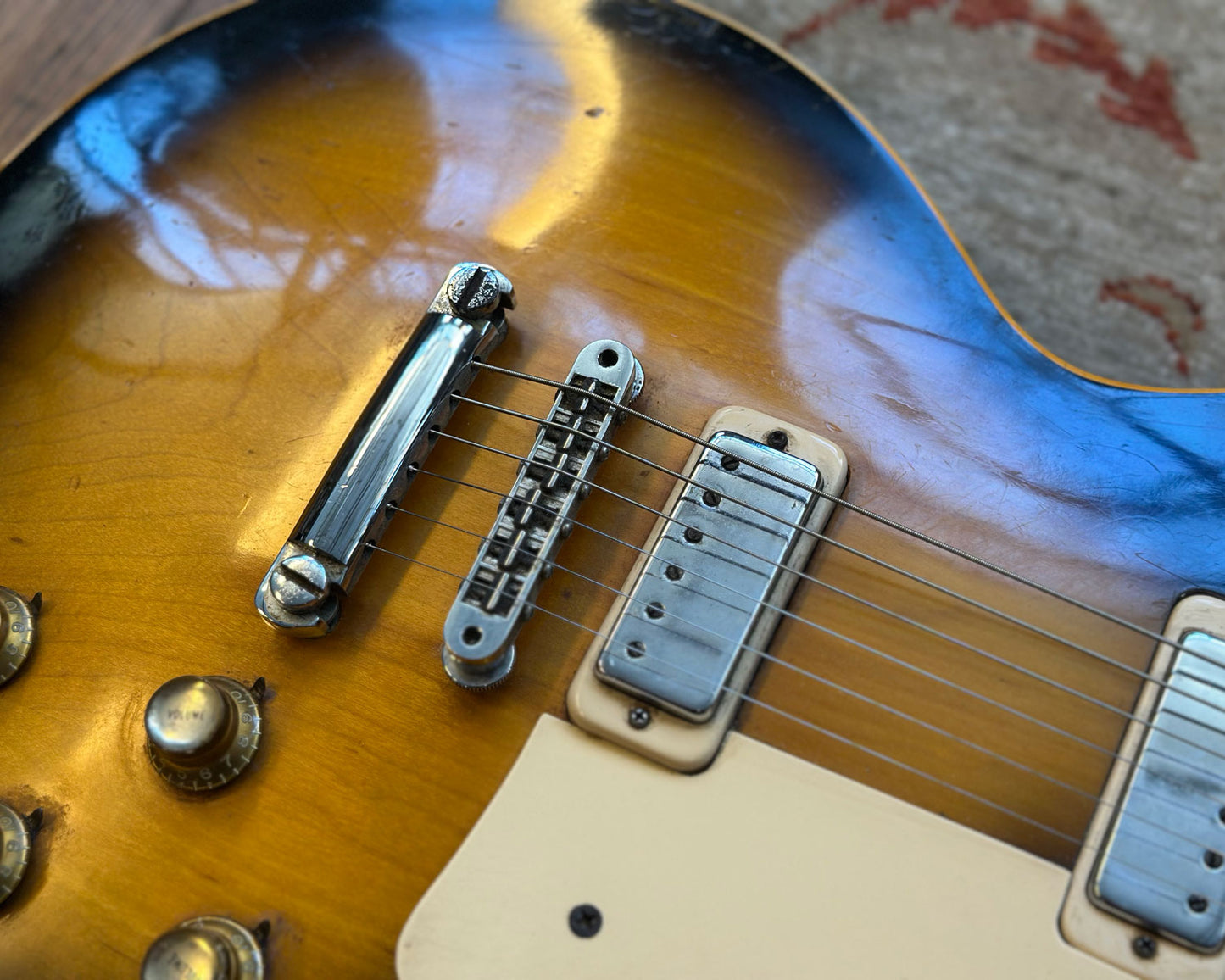 1974 Gibson Les Paul Deluxe - Tobacco Sunburst w/ OHSC (4.6kg)