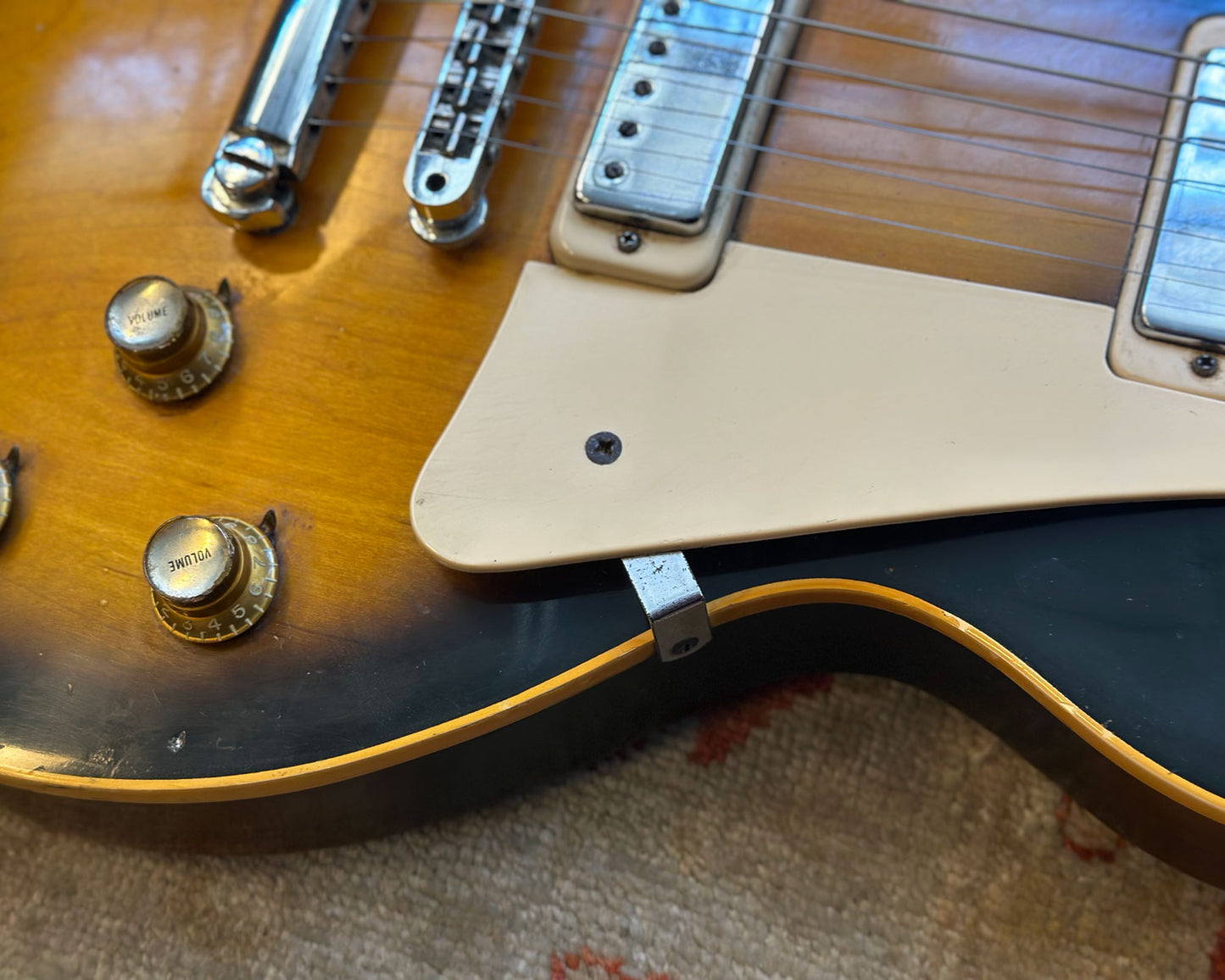 1974 Gibson Les Paul Deluxe - Tobacco Sunburst w/ OHSC (4.6kg)