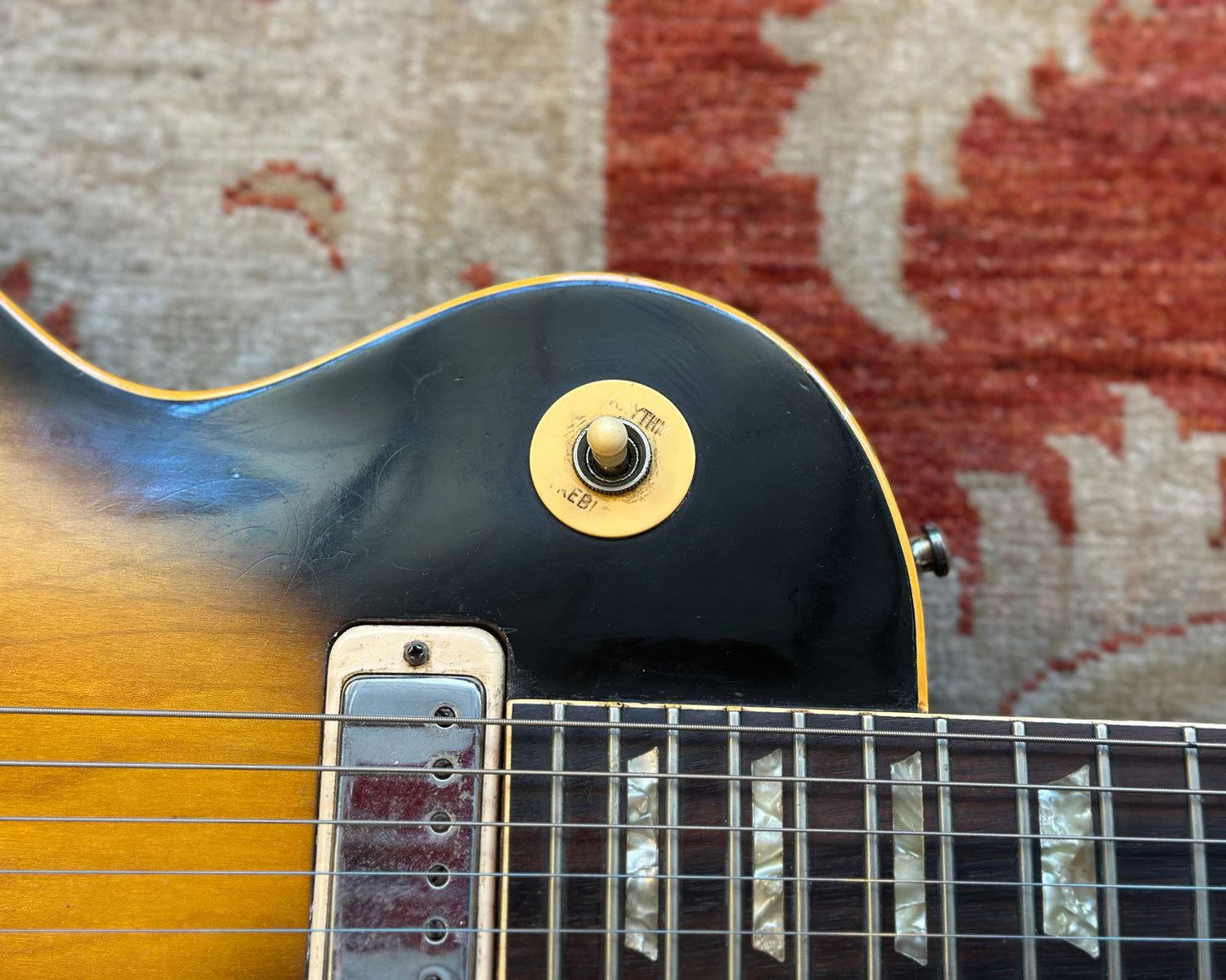 1974 Gibson Les Paul Deluxe - Tobacco Sunburst w/ OHSC (4.6kg)