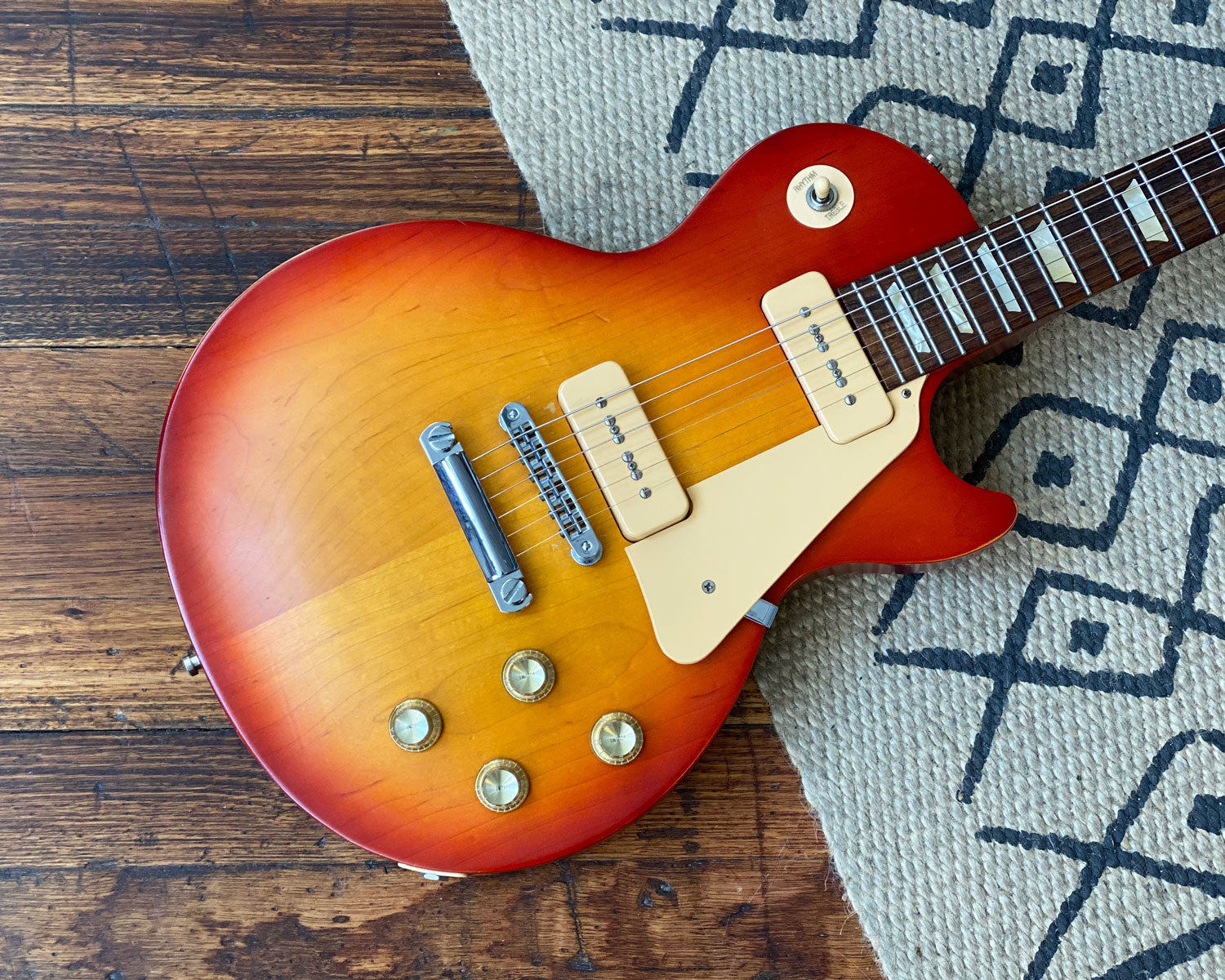 Gibson Les Paul Studio '60s Tribute – Found Sound