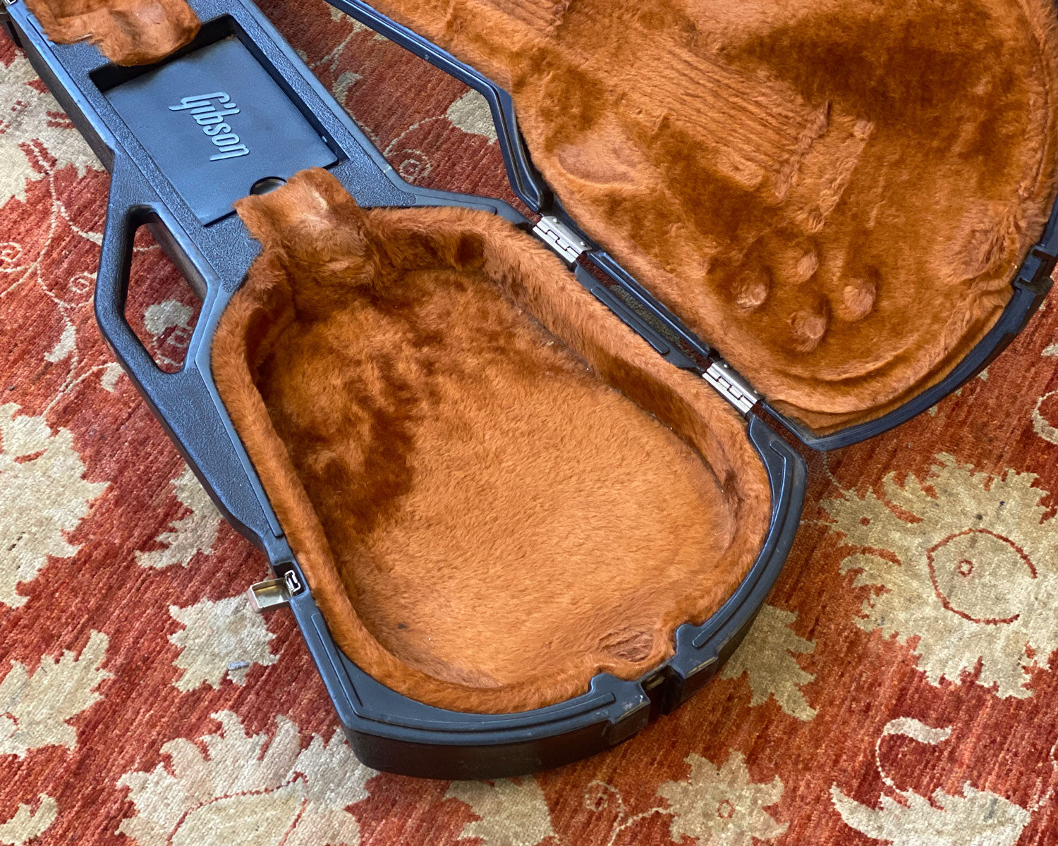 80s Gibson Protector Chainsaw Case for Les Paul Gen 3 w Brown Lin Found Sound
