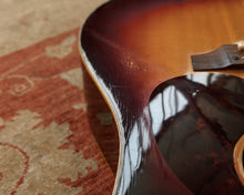 Load image into Gallery viewer, 1968 Gibson Southern Jumbo Dreadnought w HSC (Wide Nut)

