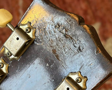 Load image into Gallery viewer, 1968 Gibson Southern Jumbo Dreadnought w HSC (Wide Nut)
