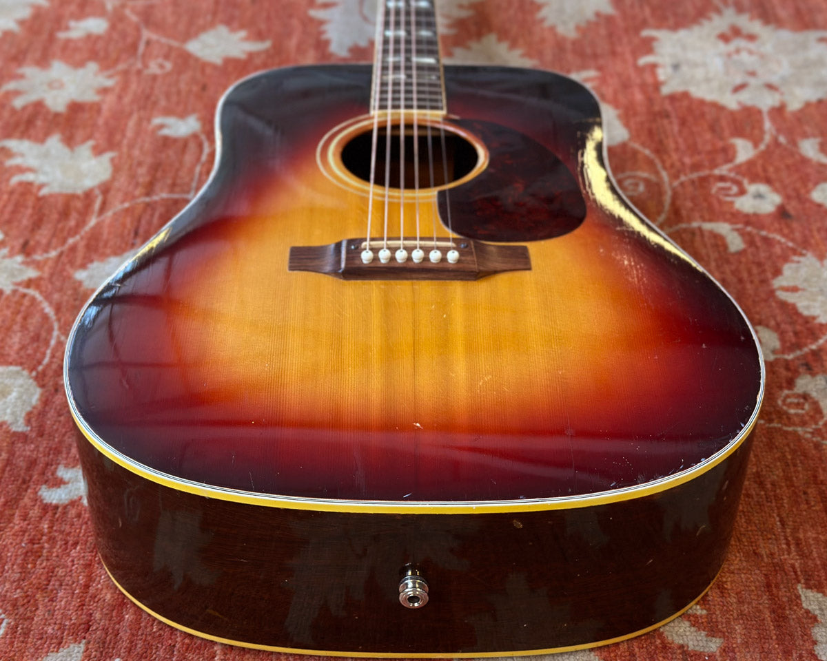 1968 Gibson Southern Jumbo Dreadnought w HSC (Wide Nut)