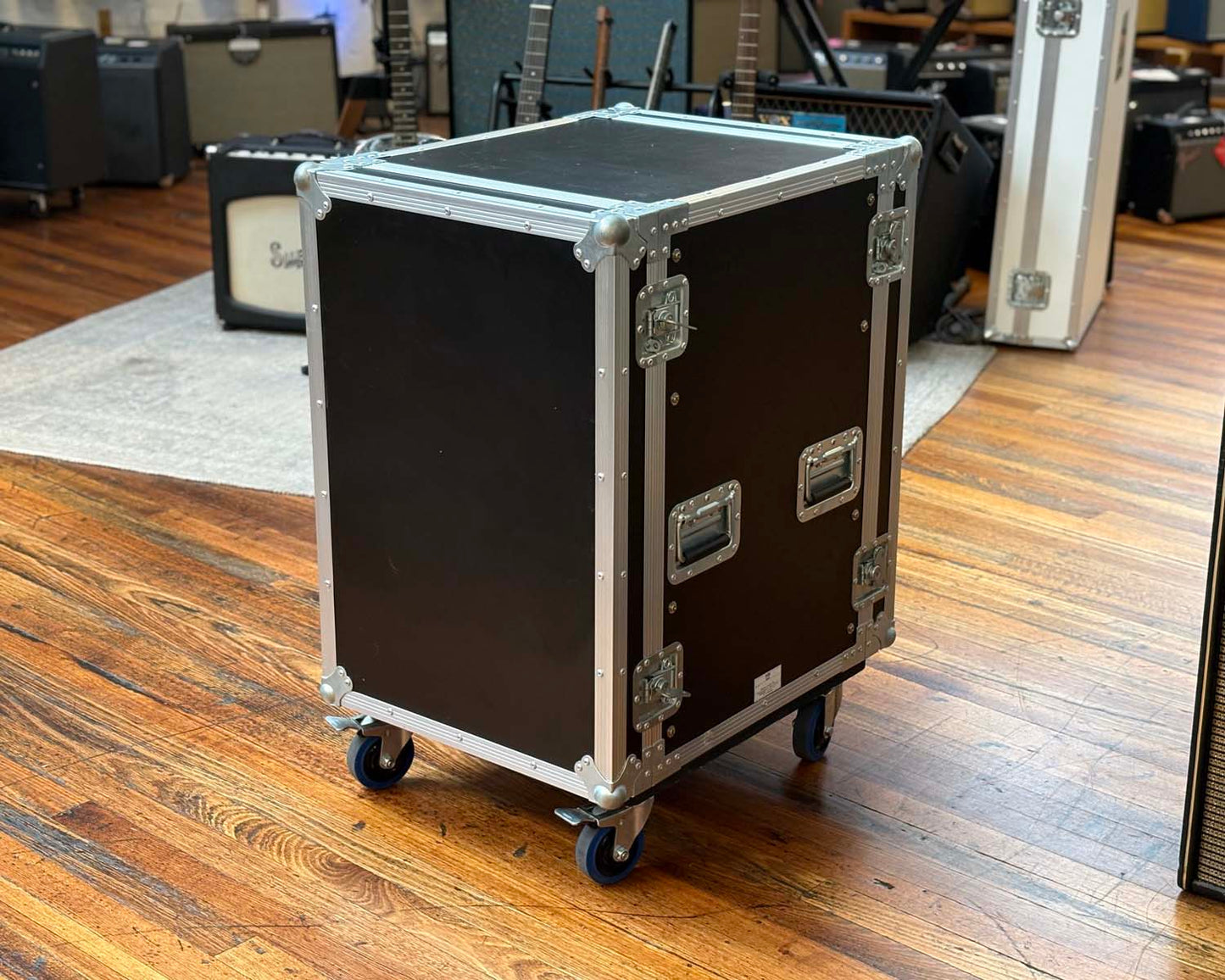 GoCases 16RU Rack Case on Wheels