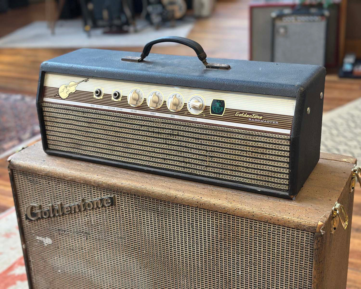 1966 Goldentone 1756 Bassmaster 40 'Fliptop' Head & Cabinet