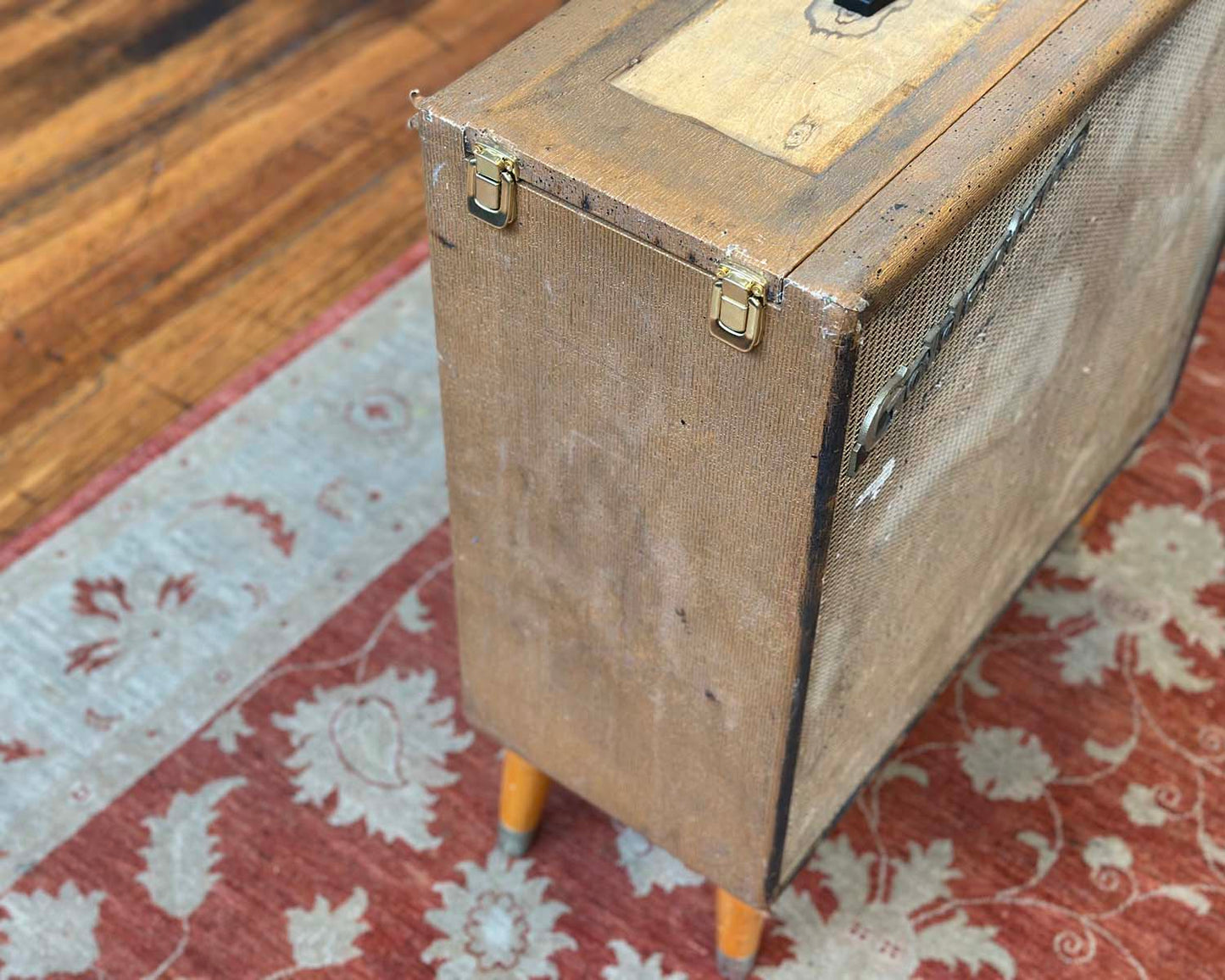 1966 Goldentone 1756 Bassmaster 40 'Fliptop' Head & Cabinet