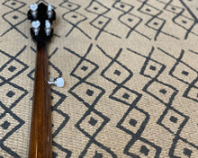 Load image into Gallery viewer, Goldtone WL250+ White Ladye 5-String Banjo - &#39;Tree of Life&#39; w/ OHSC
