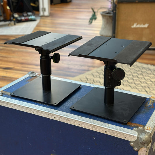 Gravity SP3102 Monitor Stands Pair