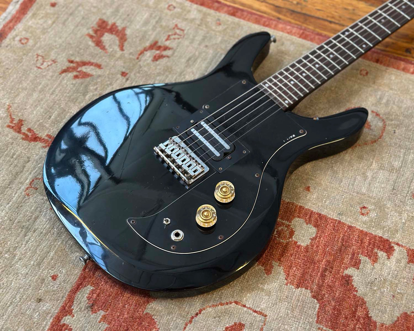 Greco APW-500 Ampeg Dan Armstrong Copy - Black