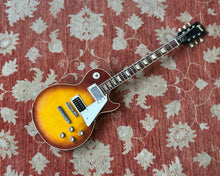 Load image into Gallery viewer, Greco EG-420 Les Paul Standard Brown Sunburst
