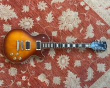 Load image into Gallery viewer, 1975 Greco EG-800 Les Paul Shigero Naruke
