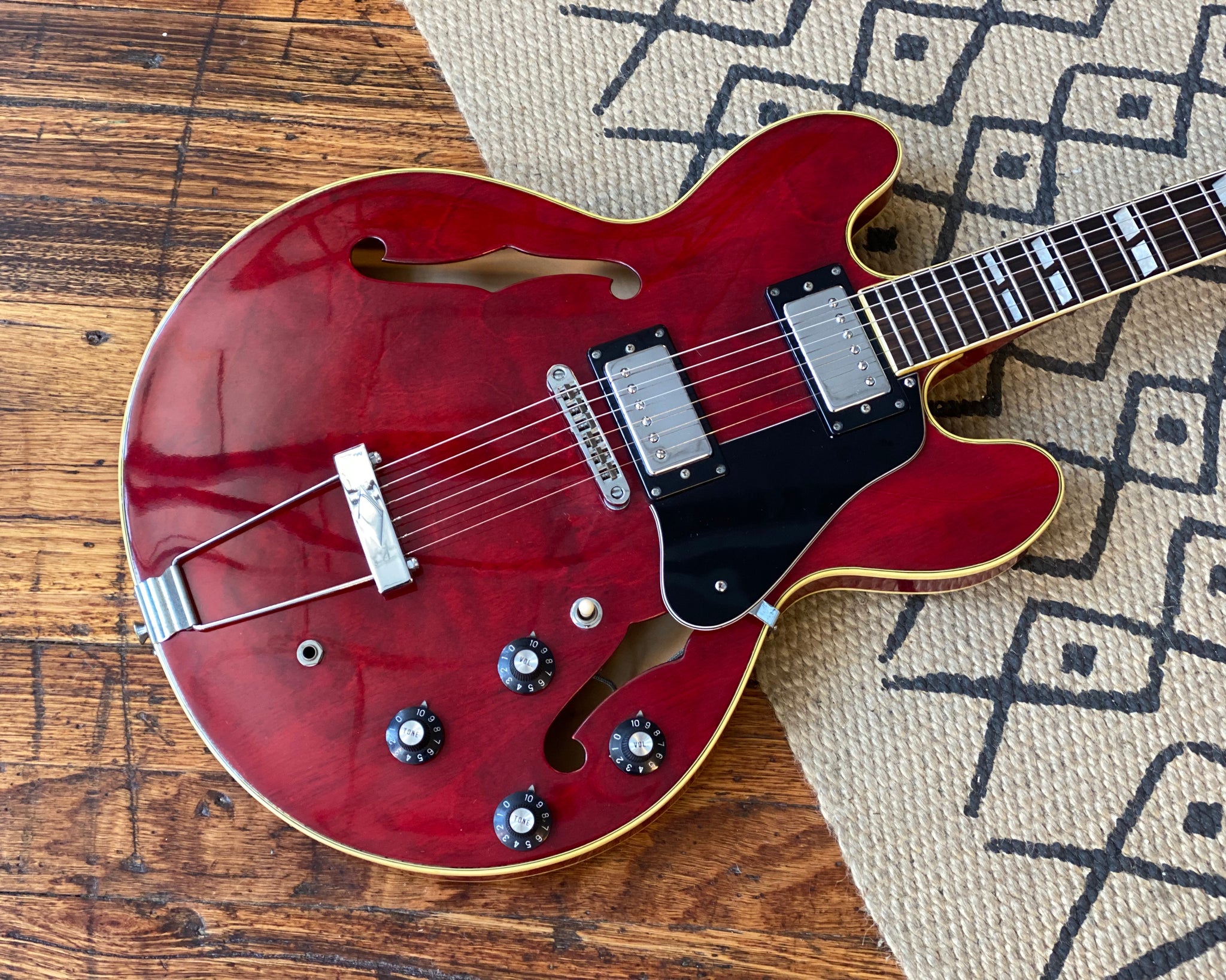 Greco SA-700 – Found Sound