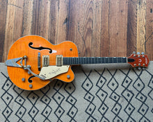 Load image into Gallery viewer, 1993 Gretsch 6120TM w/ OHSC
