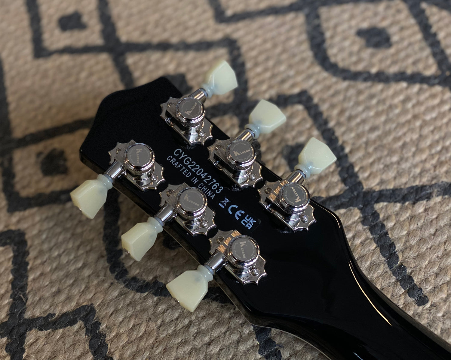 Gretsch G5222 Electromatic Black w Kluson Locking Tuners