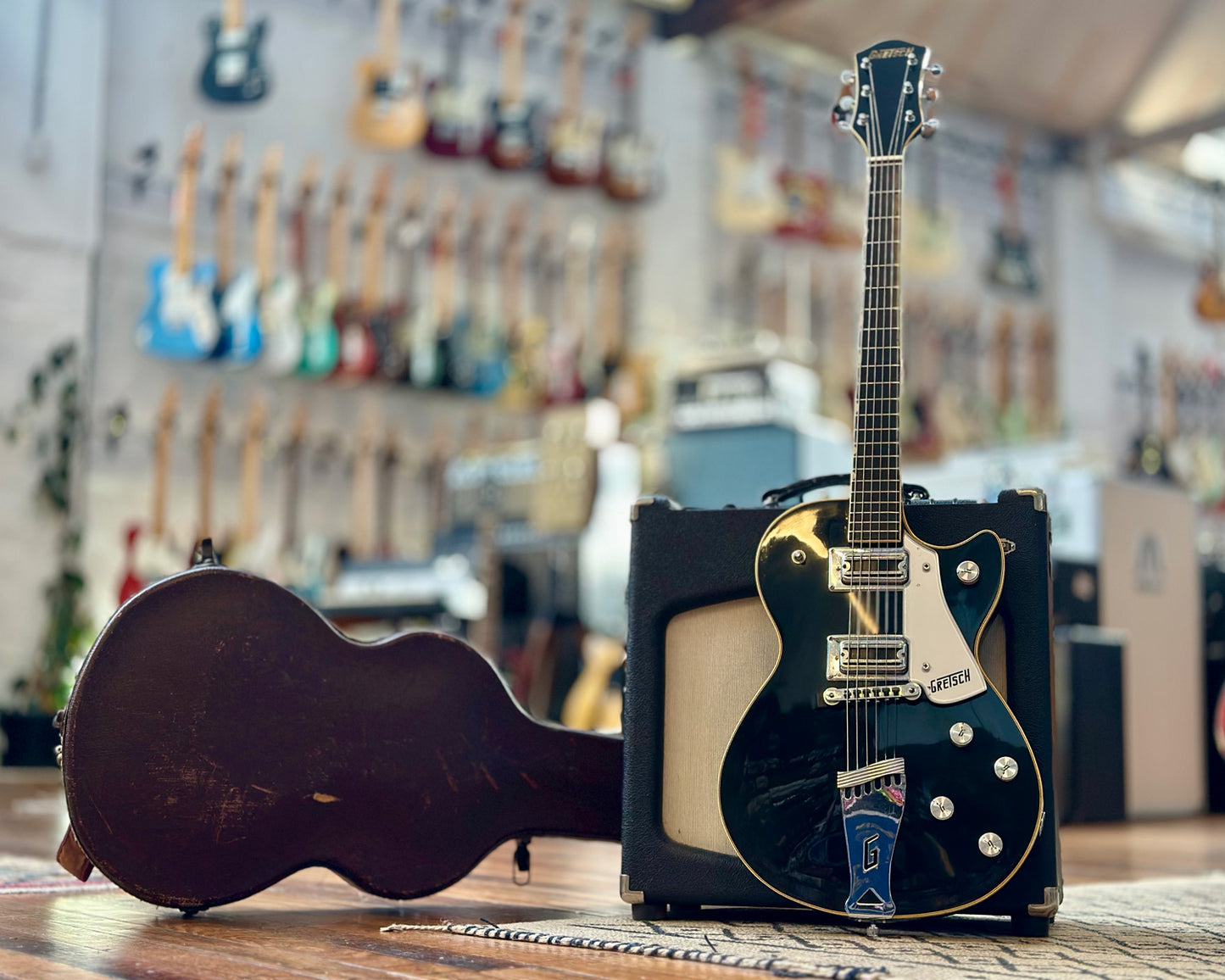 1973 Gretsch Roc Jet with OHSC