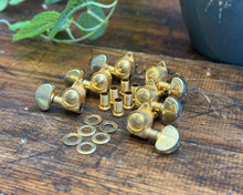 Load image into Gallery viewer, Grover 3-A-Side Machine Heads - Kidney Buttons
