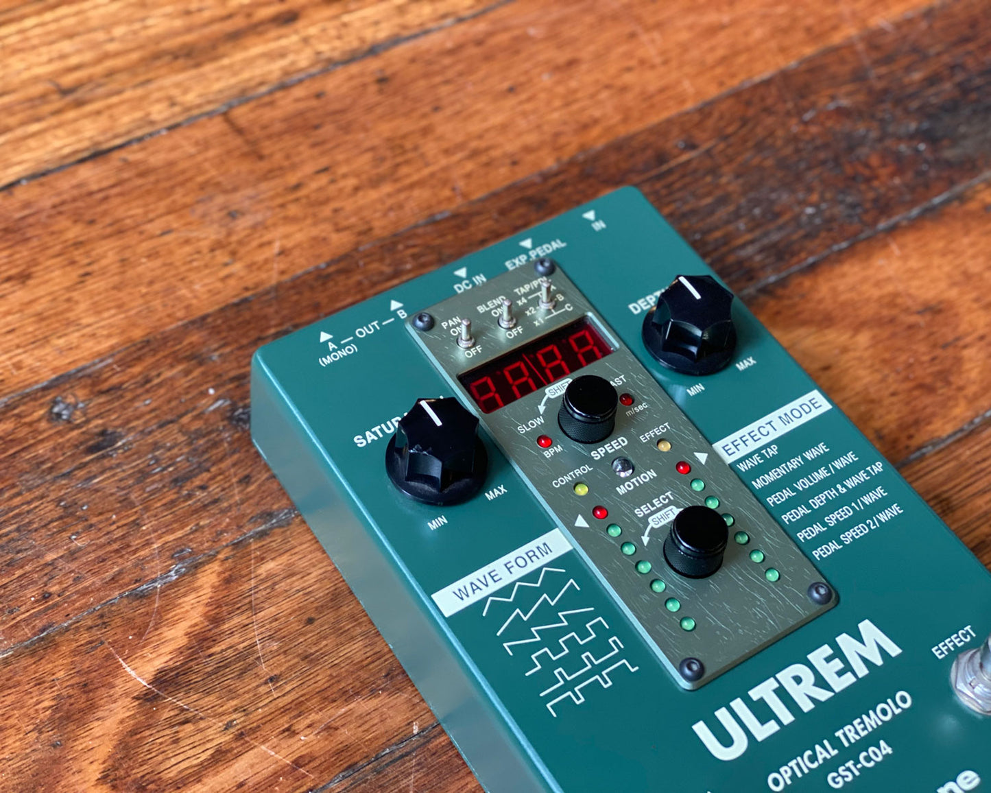 Guyatone GST-C04 Ultrem Optical Tremolo