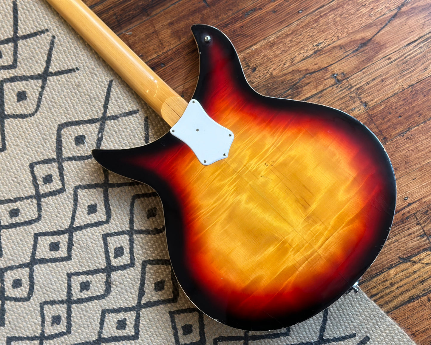 1960s Guyatone SG42T - R*ckenbacker Style Hollowbody - Made in Japan