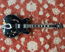 Load image into Gallery viewer, Hagstrom Viking Deluxe
