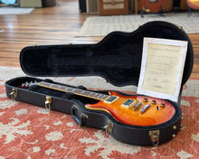 Load image into Gallery viewer, 2004 Hamer Studio Custom Doublecut- 3-Tone Sunburst
