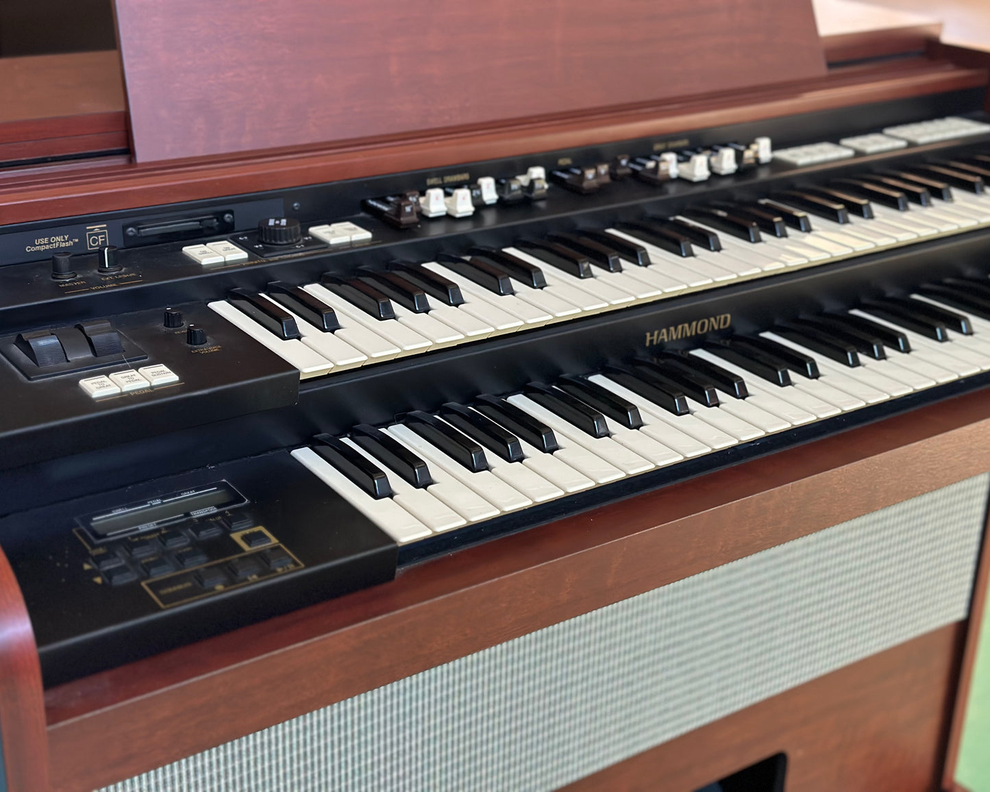 Hammond A-405SP Chapel Organ