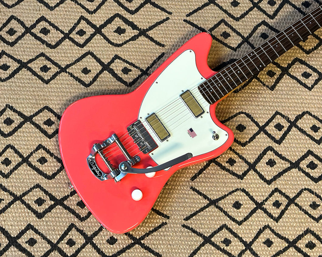 Limited Edition 2024 Harmony Silhouette with Bigsby - Faded Fiesta Red