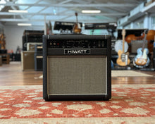 Load image into Gallery viewer, Handwired Hiwatt DR504 Custom 50 Watt 1x12&quot; Valve Combo - Made in UK
